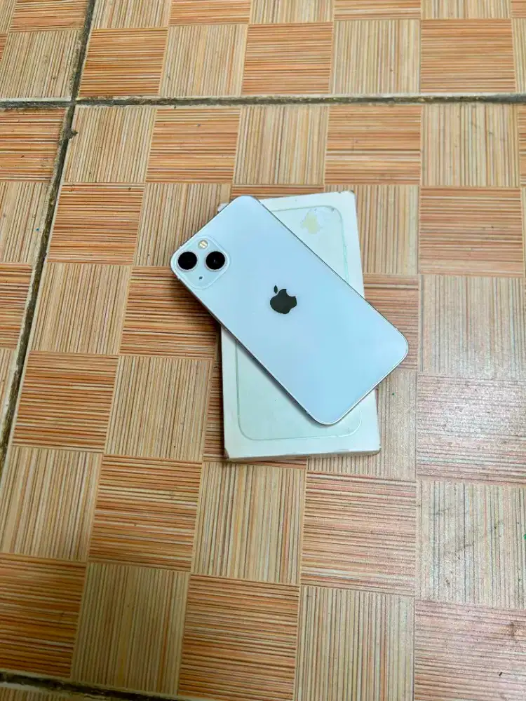 IPhone 13 256 gb White