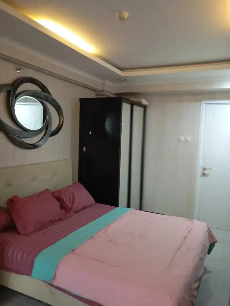 Sewa apartemen harian green Pramuka city Jakarta pusat