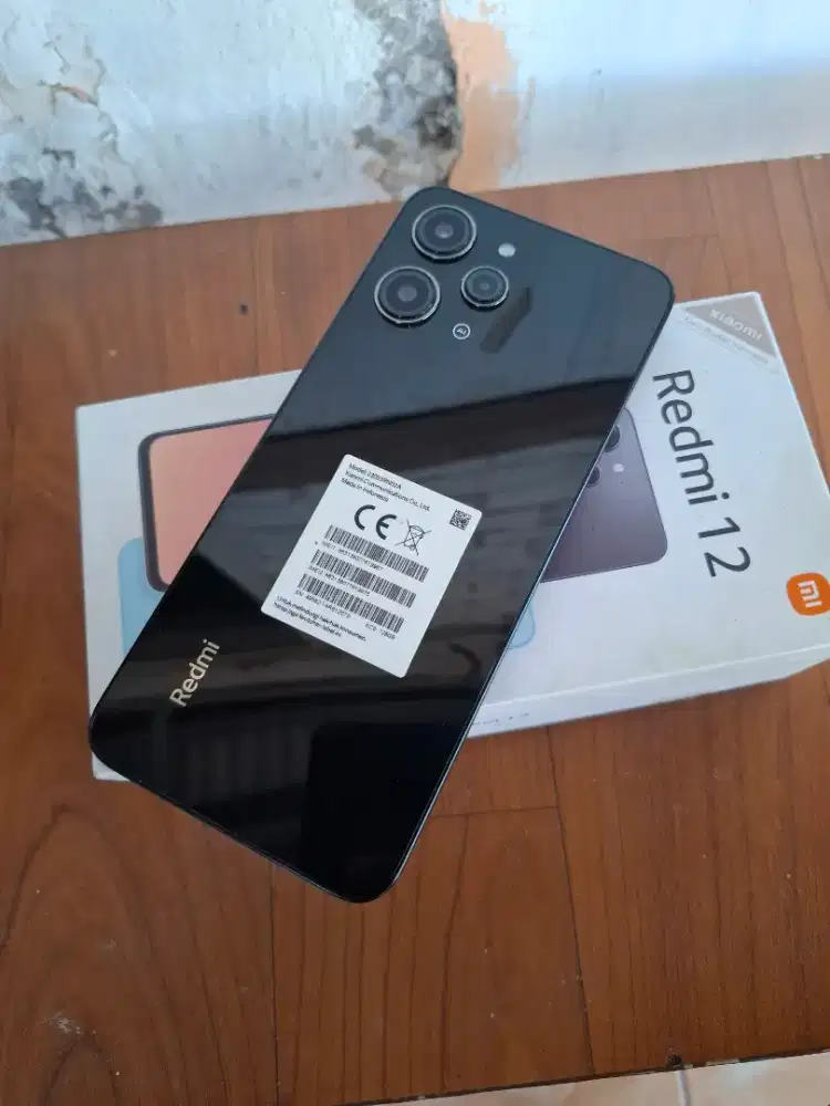 Redmi 12 ram 8/128