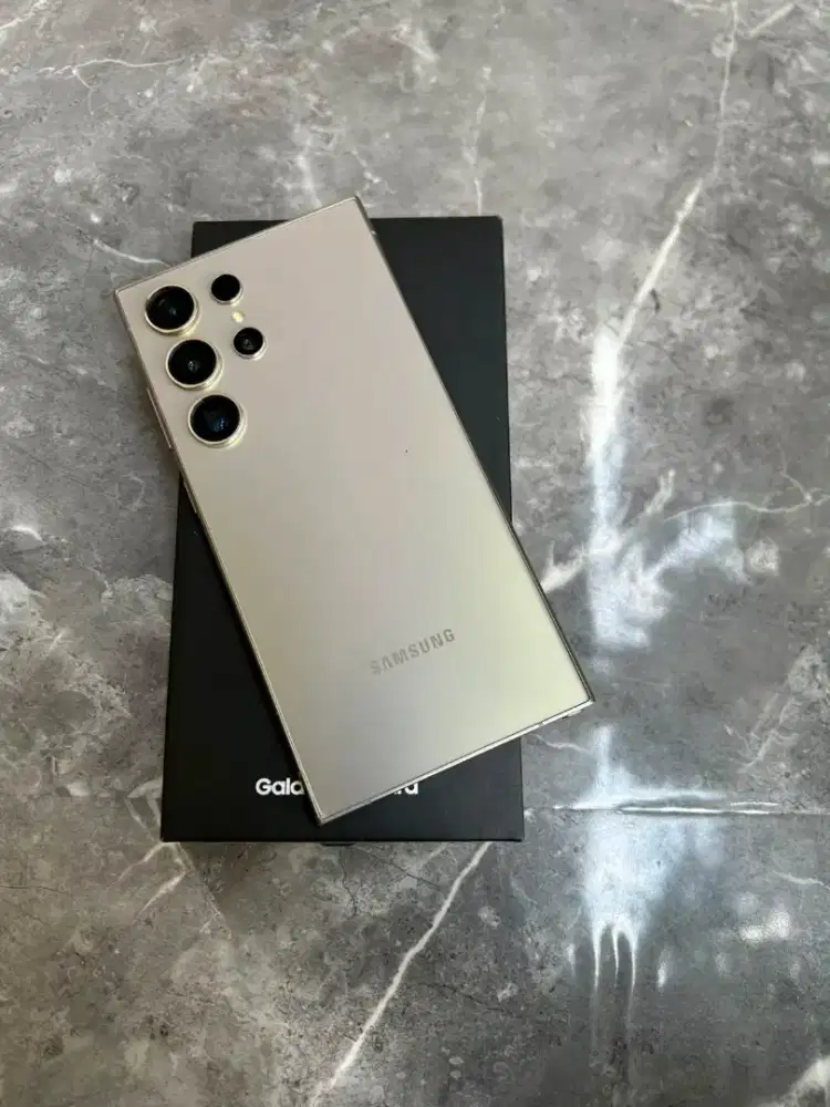 Samsung S24 ultra 5g 12/256 gb