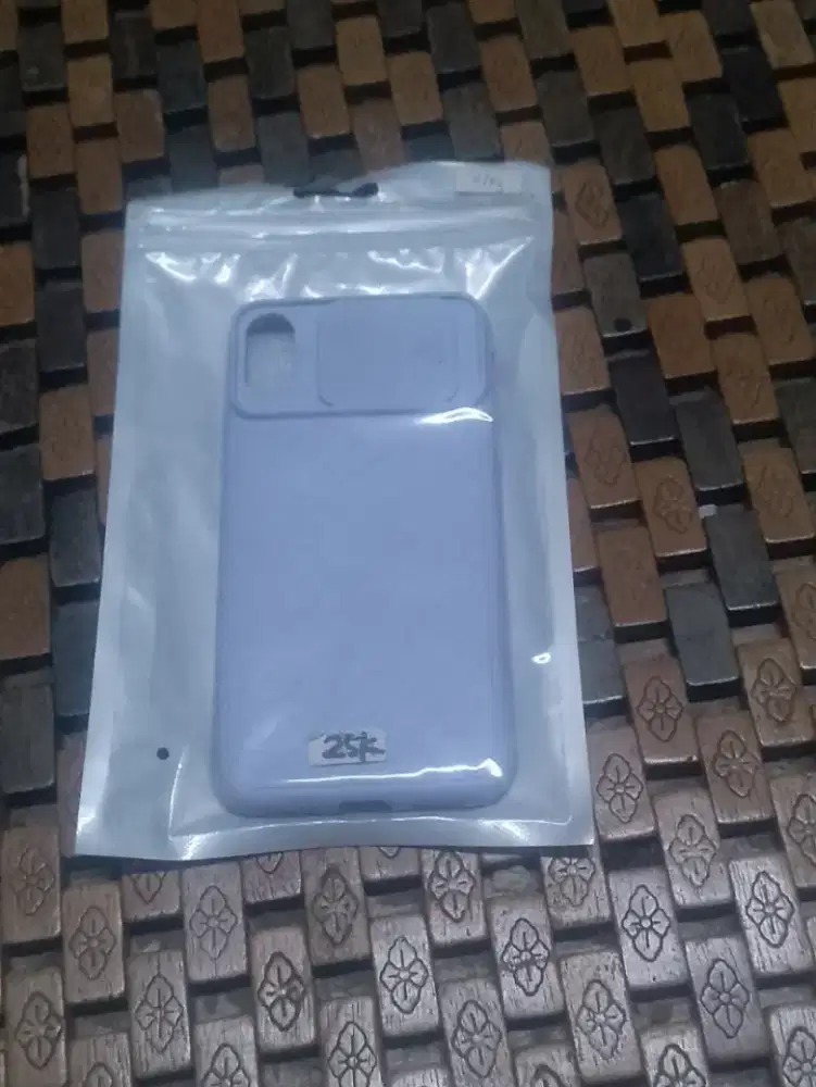 Di jual casing iPhone