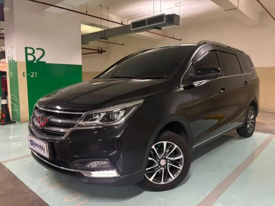 LOW DP Wuling Cortez 1.8 L Lux AMT Bensin-AT 2018 SYA