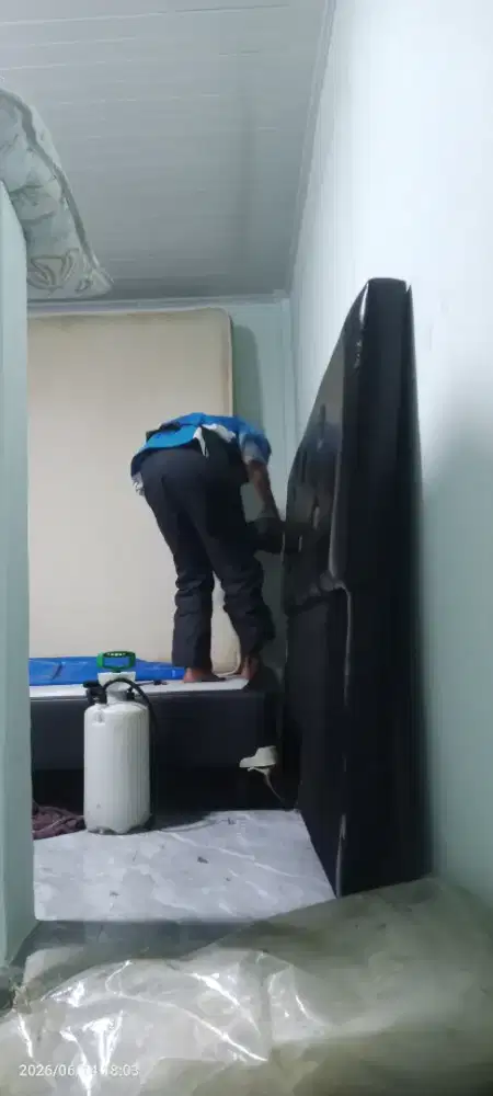Kasur dan dipan