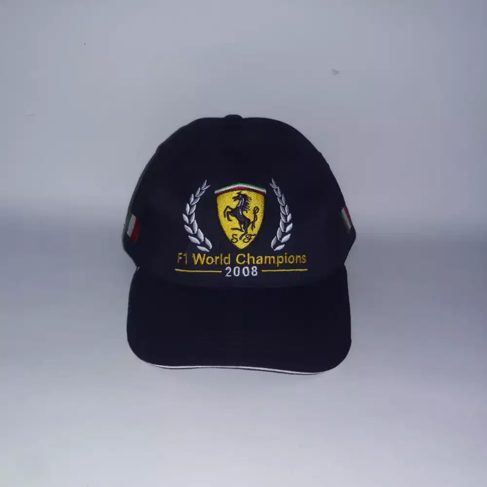 Topi PUMA FERRARI