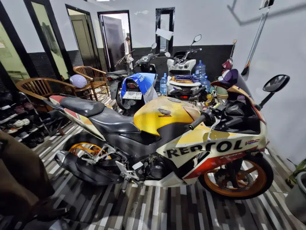 CBR 150R 2014 LENGKAP