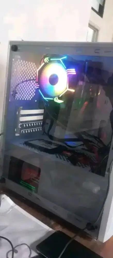 KOMPUTER GAMING DAN EDITING