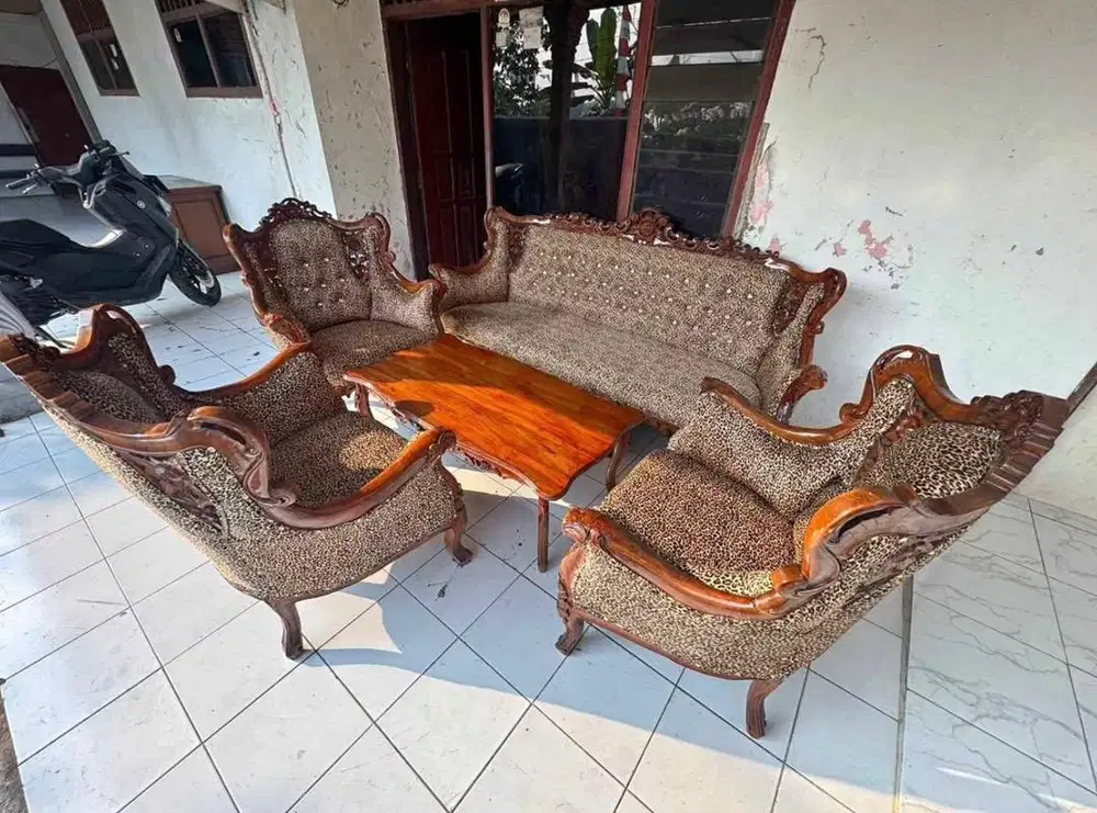 kursi jati set bagus