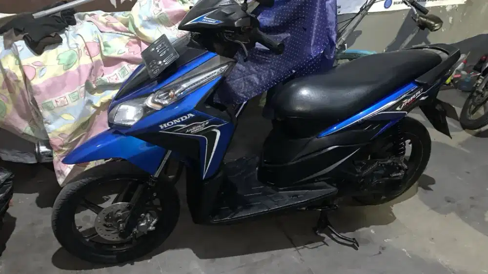 Dijual Vario Tecno 110cc 2010 Matic