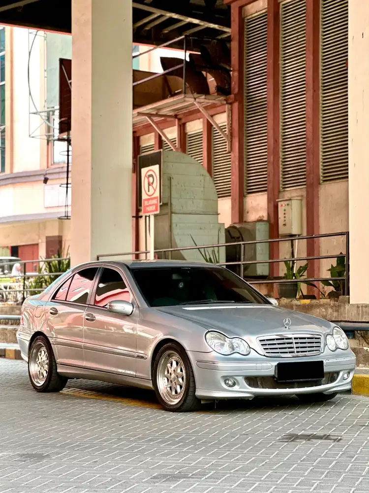 Mercedes benz c230 sport 2007 siap pakai