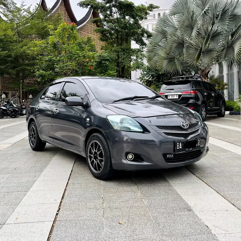 Jual cepat Toyota Vios gen 2 2011 lile new