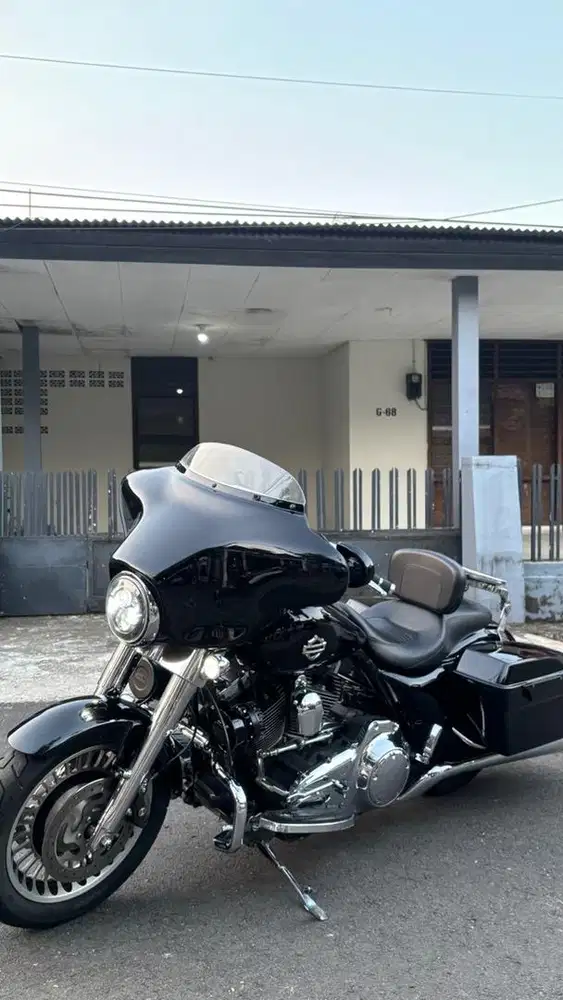 harley davidson street glide tahun 2009