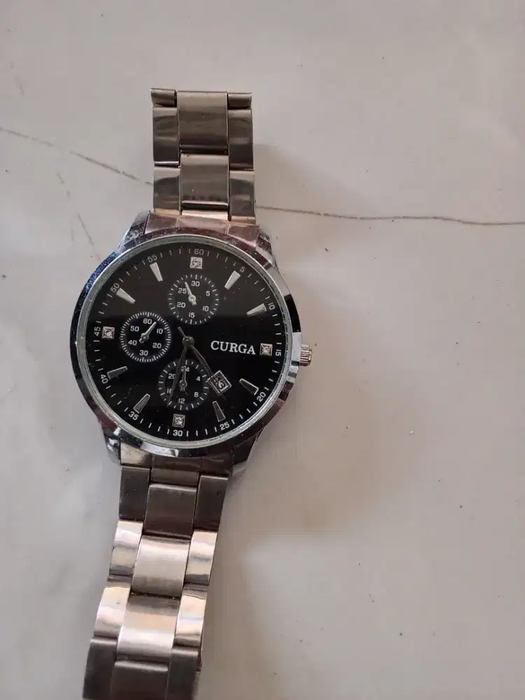 Jam tangan merk kurga