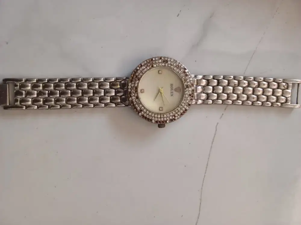 Jam tangan rolex
