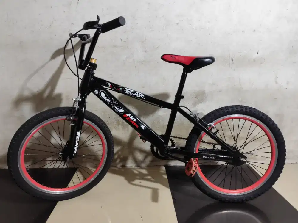 Sepeda bmx ukuran 20 siap pakai
