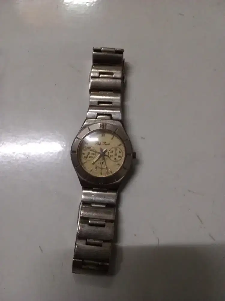 Jam tangan merk pak park