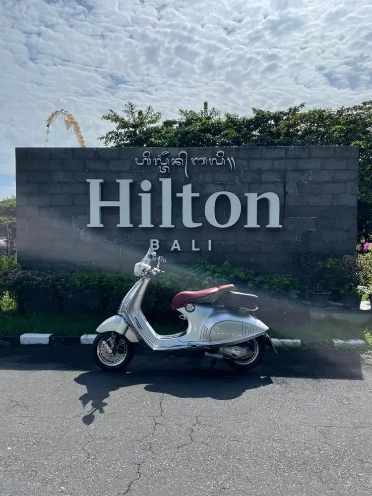 Vespa 946 Bellissima Silver 2014 Limited Edition