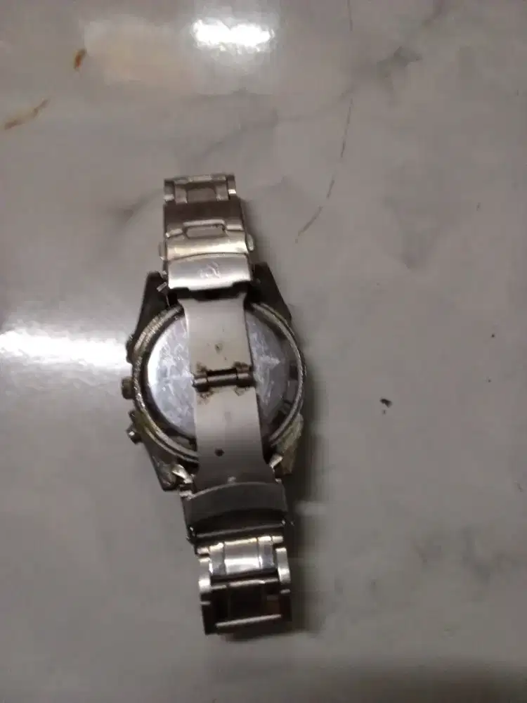 Jam tangan merk weide