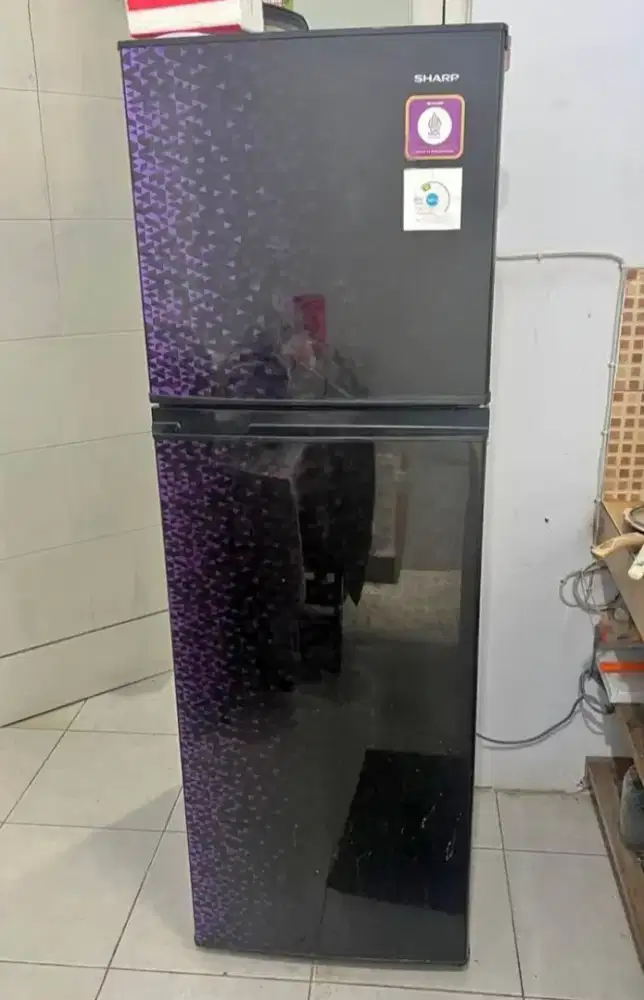 kulkas sharp 2 pintu