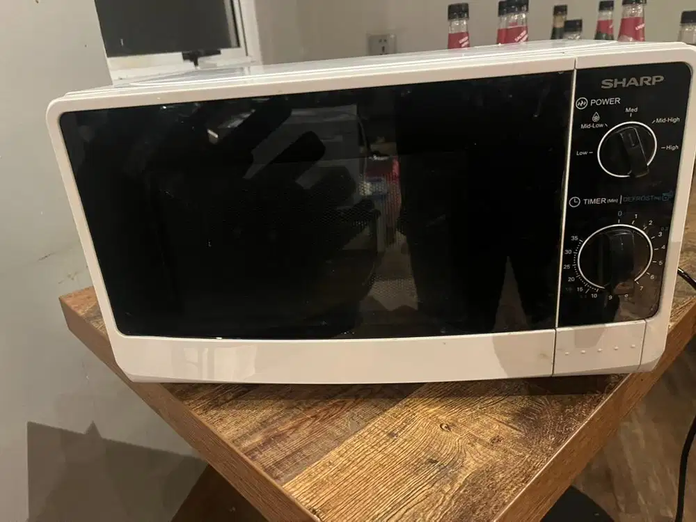 Microwave Sharp R-220 MA-WH 20 liter
