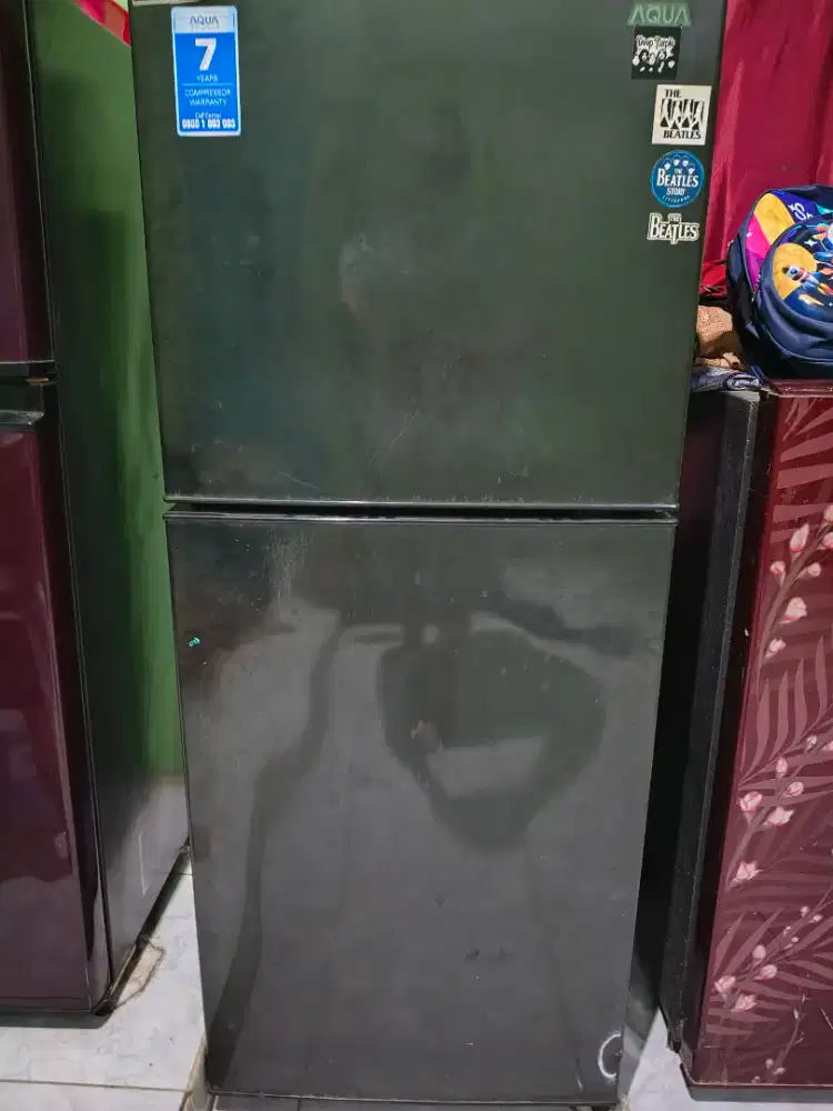 Kulkas Aqua 2 pintu bekas