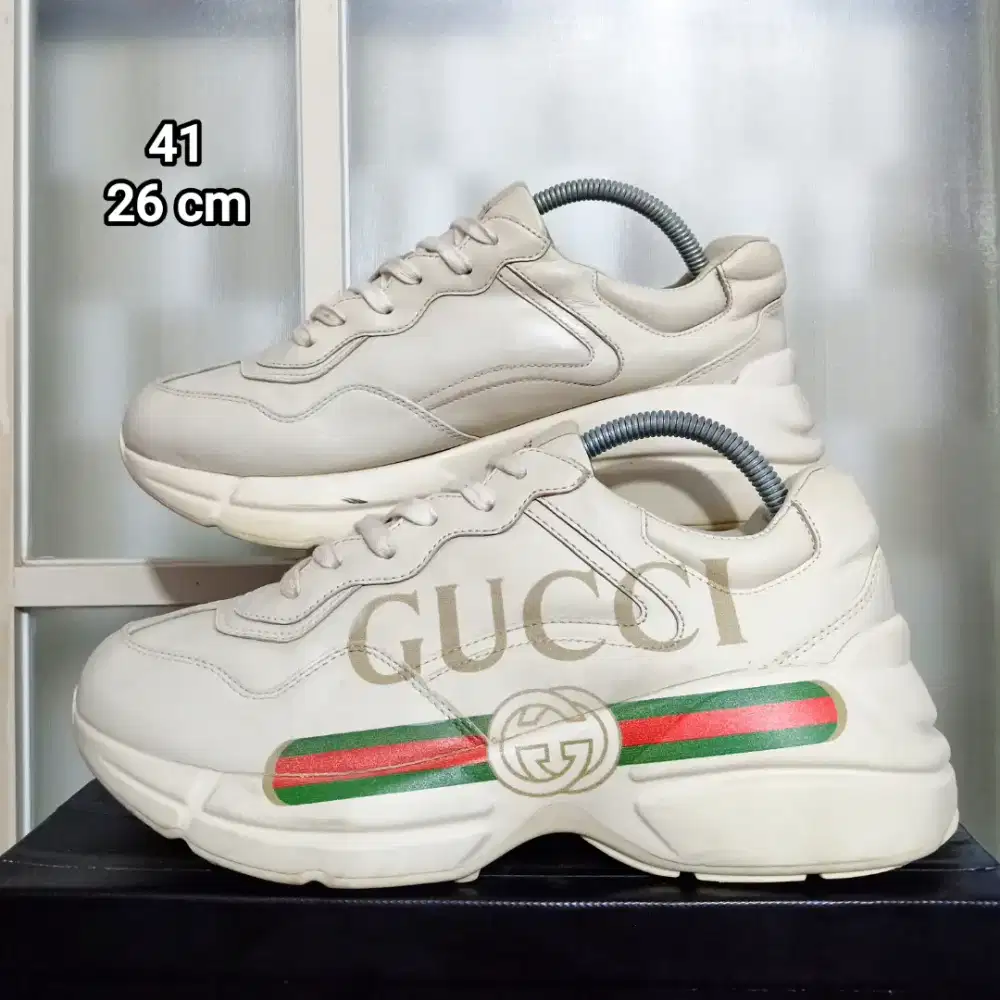Gucci Rhyton Sneakers Kulit Italy 41
