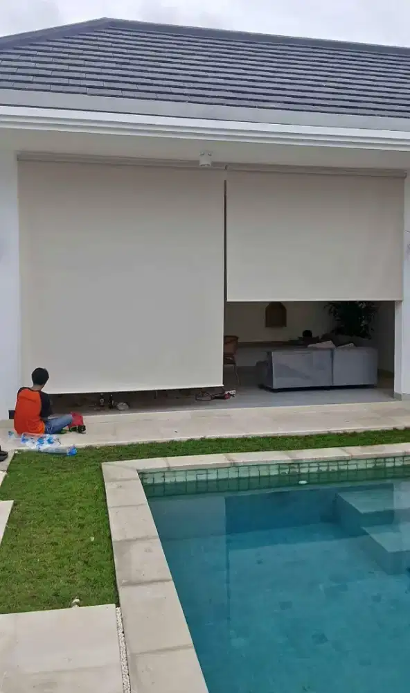 Roller blind outdoor tampias | wallpaper dinding | gorden