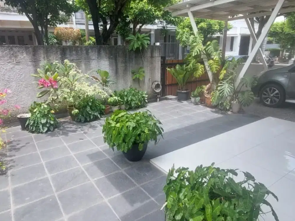 Cuma 9.57 Jt/M Rumah Cantik Semi Furnished Di Kemang Pratama 2 *