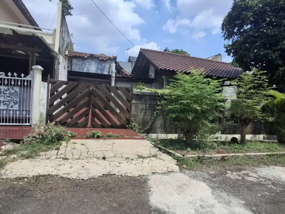 Rumah Tua Luas 305m HitungTanah Di Jakasampurna, Bekasi Selatan. *r46vnhd