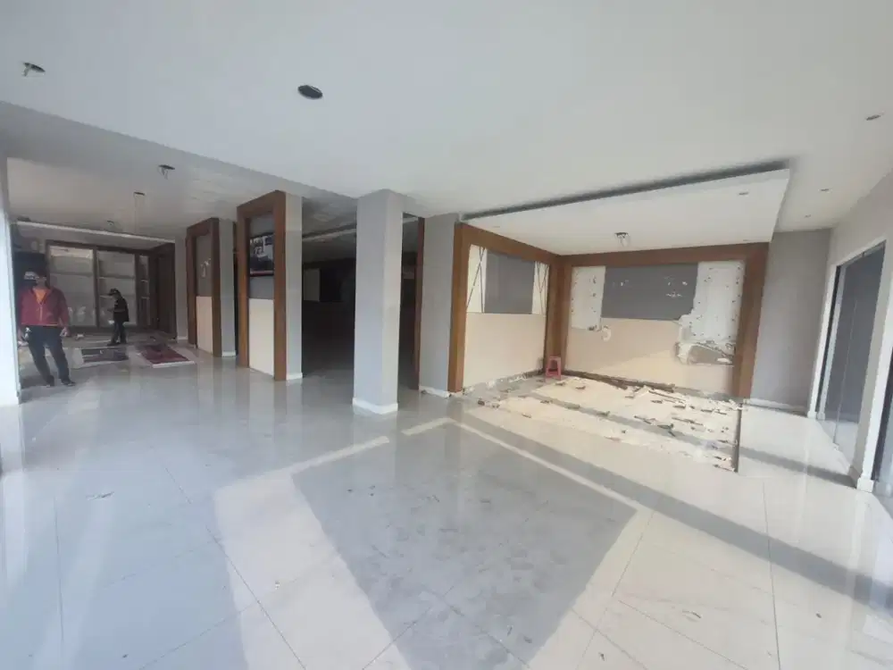 Disewakan Workshop Lokasi Strategis Di Raya Pekayon, Bekasi Selatan *j1383vf
