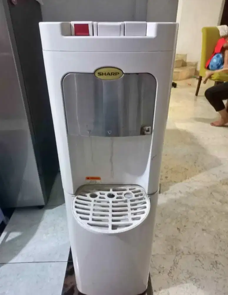 Dispenser sharp masih bagus