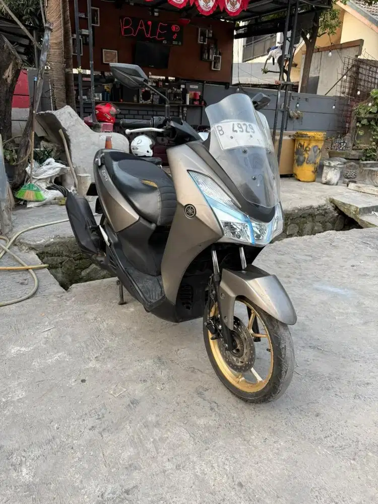 Yamaha Lexi 125 2018 pajak hidup
