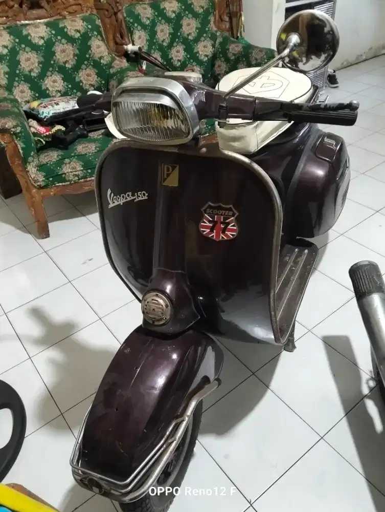 Vespa Super 79 Surat Lengkap