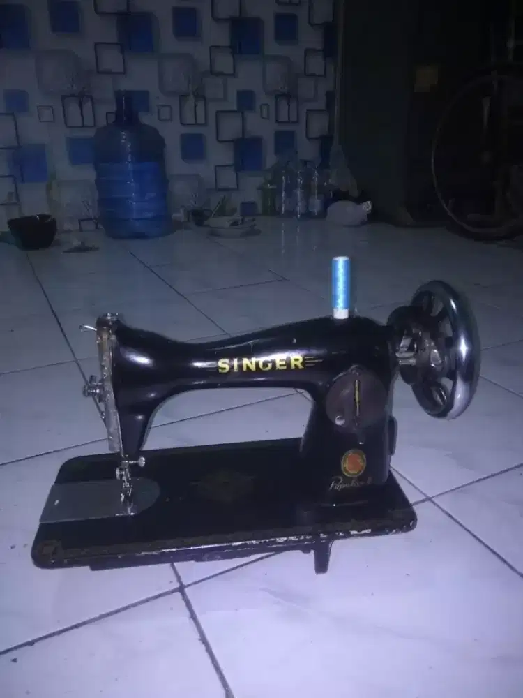 Kepala jahit kecil