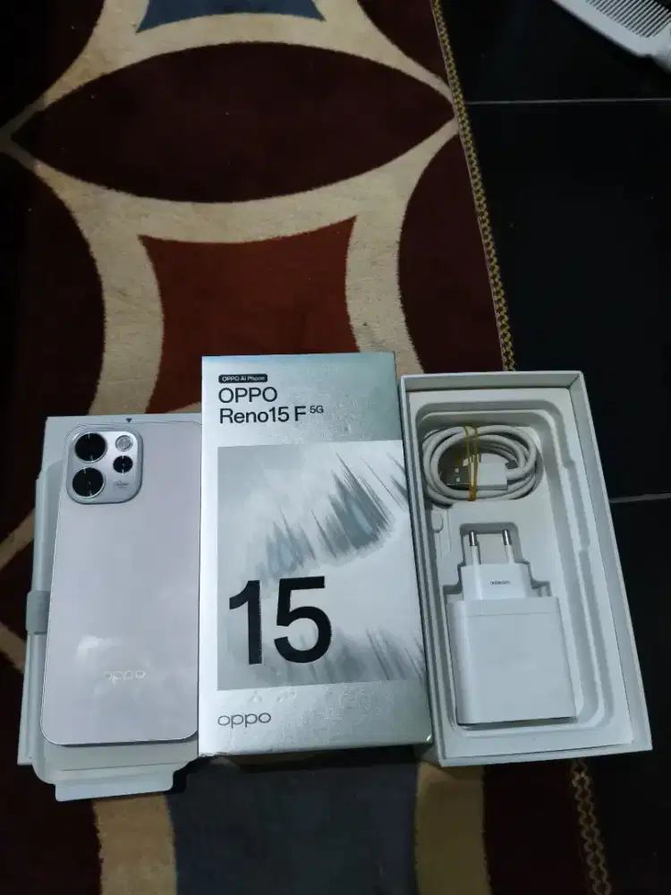Hp reno 15f 5g 8/256 seken lengkap