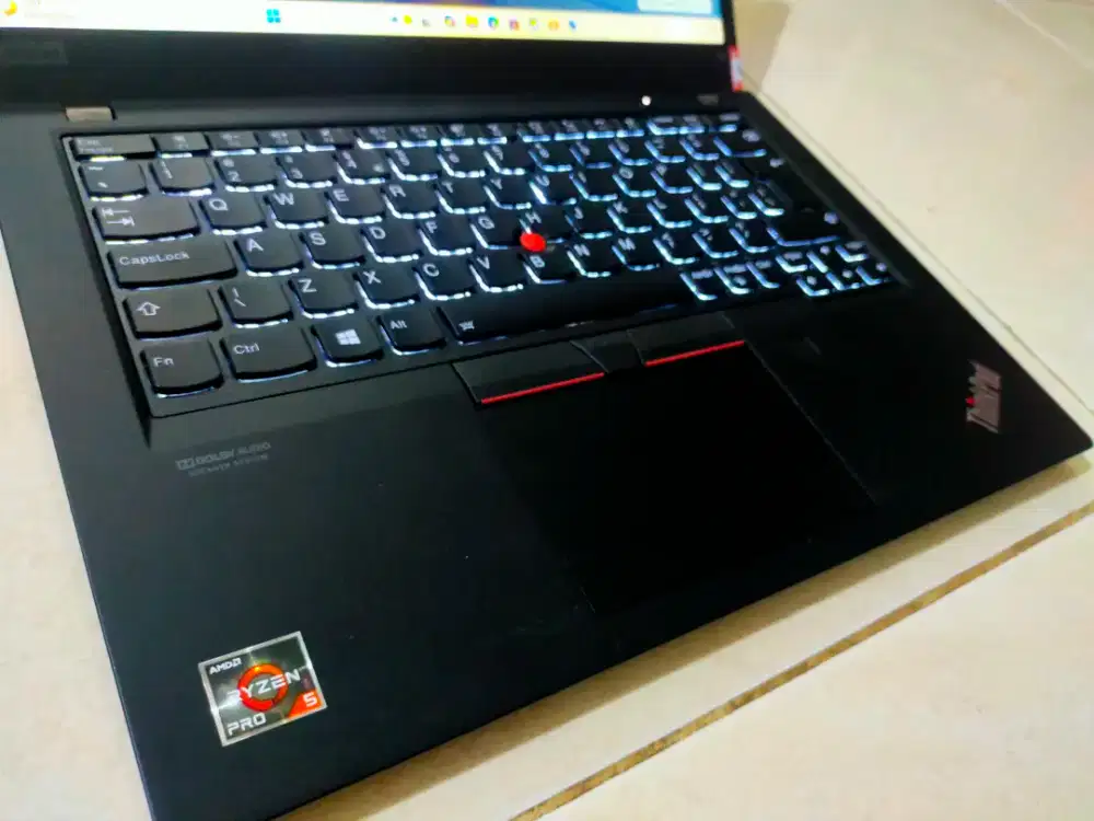 Dijual laptop Lenovo Thinkpad AMD RYZEN 5 PRO ram 16GB SSD 256GB MULUS