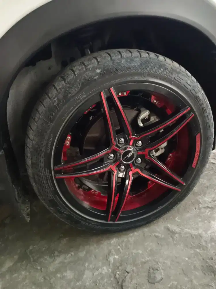 Di jual velg dan ban Ring 18-Lubang 5-R18