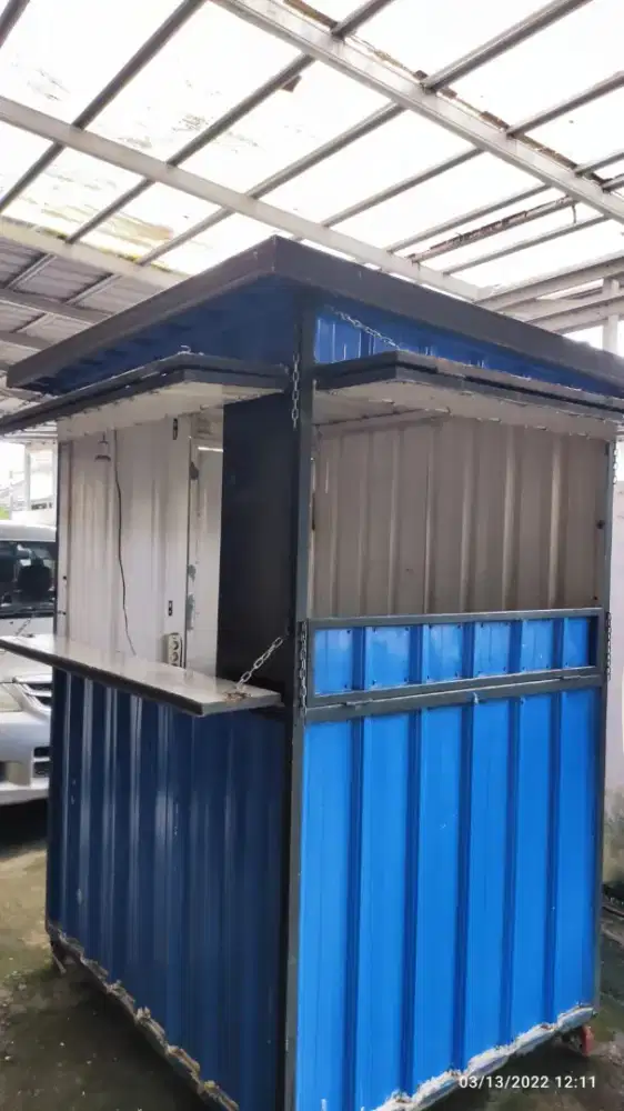 Stand box kontener bekas