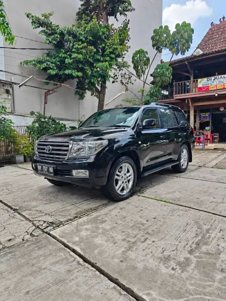 Landcruiser vx200 2011
