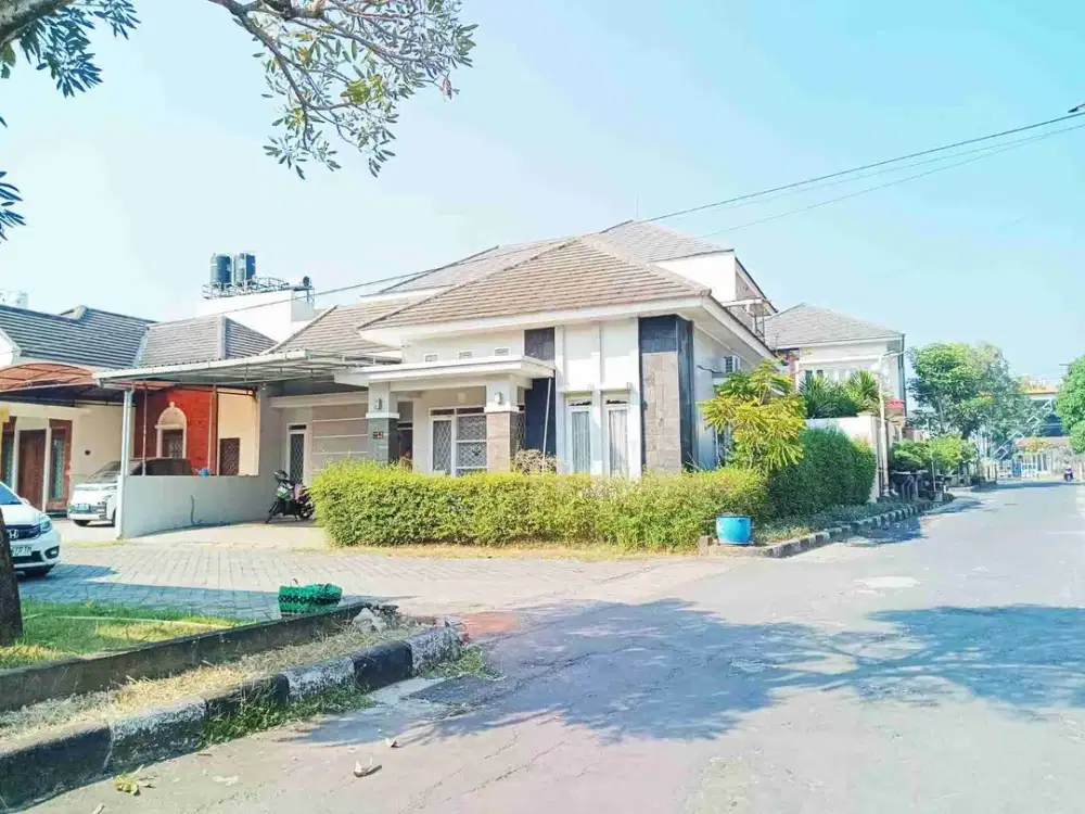 Rumah Solo fajar indah Dekat exit tol colomadu sumber manahan