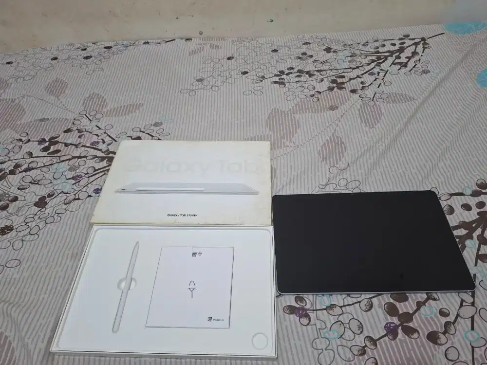 Samsung Galaxy Tab S10 FE+ 12/256 WIFI ONLY Fullset No Minus Like New