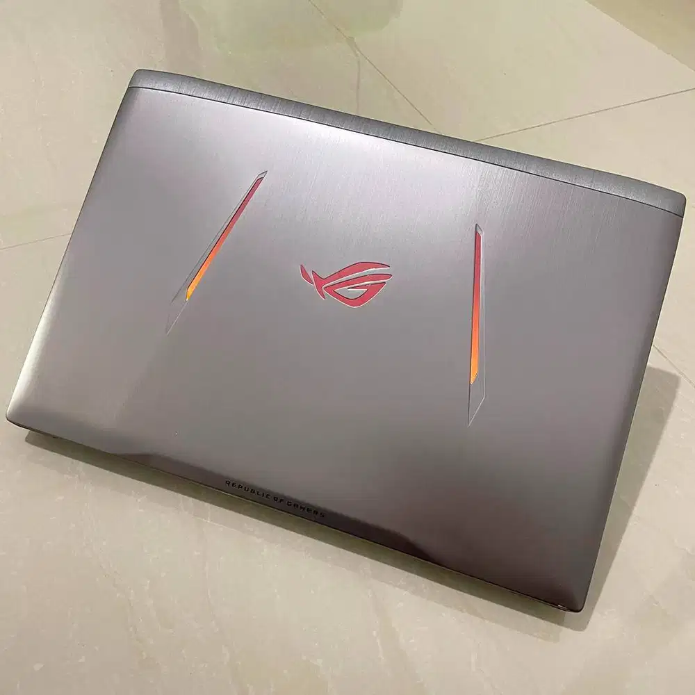 Laptop Gaming GTX 1070 8GB Core i7-7700HQ RAM 16GB SSHD 1.2TB ROG