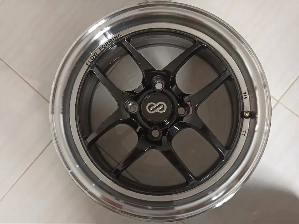 Velg Enkei R15 lebar 6,5 dan pcd 4x100