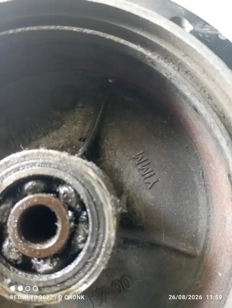 Tromol belakang keluarga bebek yamaha