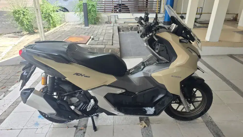 For SaLe ADV 160 ABS 2024 like New km 9500