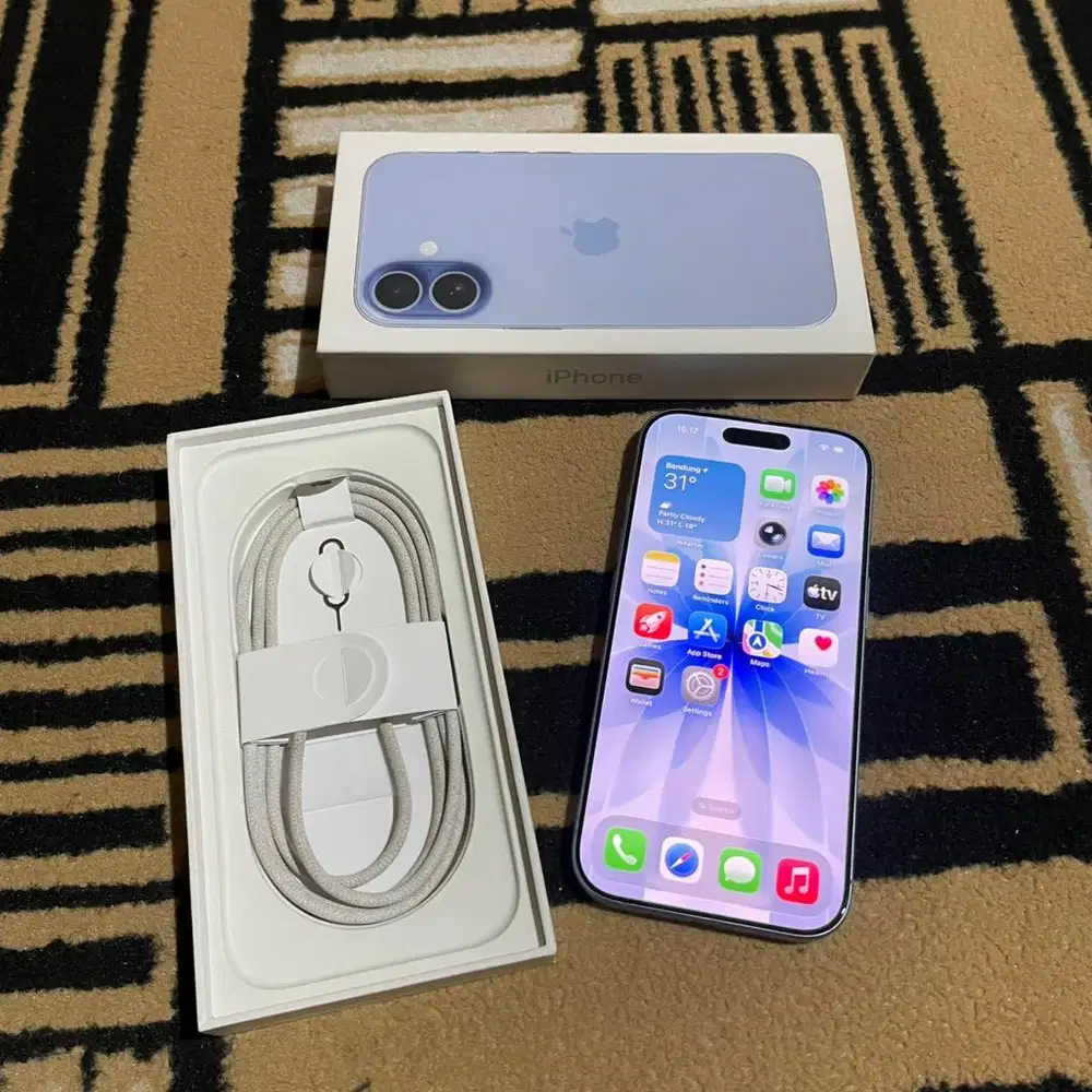 iPhone 17 256gb Garansi iBox Aktif Blue Fullset Original