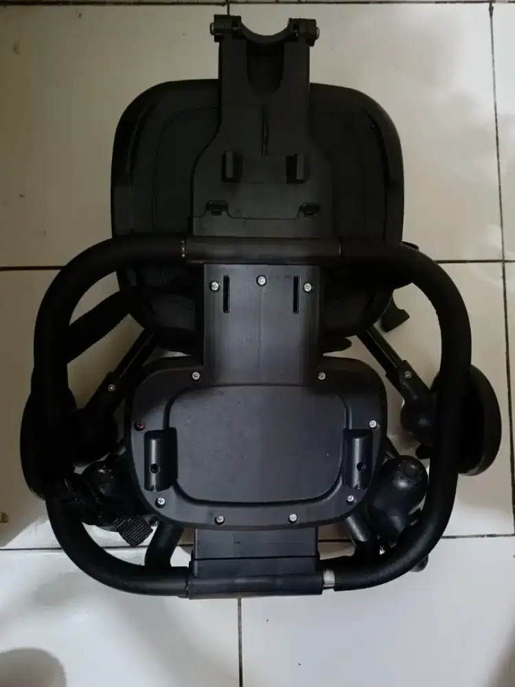 Dijual Stroller anak simple aman dan praktis pastinya