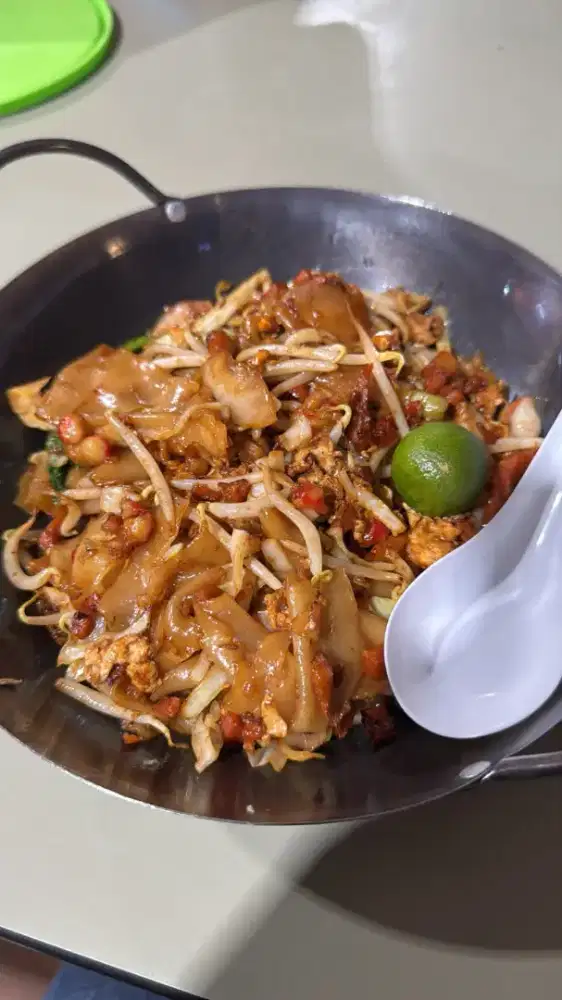 Kerjasama model warung Chinese food di Sampit
