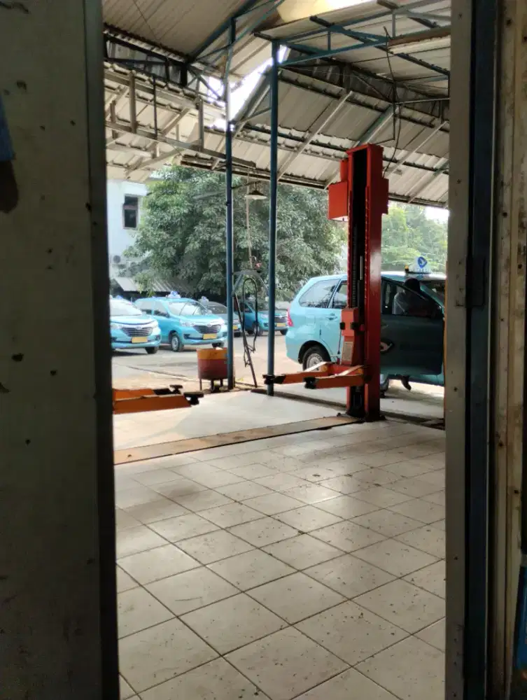 Loker Driver Operasional