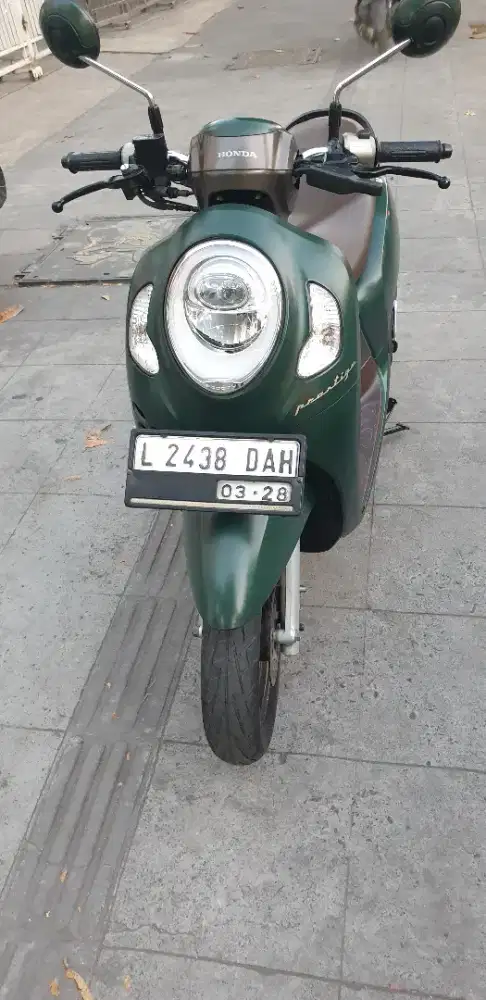 Scoopy Prestige th 2023  istimewa km 22 rb pjk 03 -2027