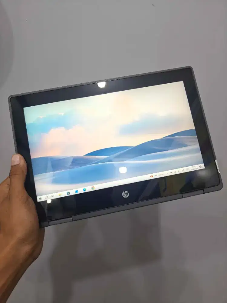 LIKE NEW!! HP X360